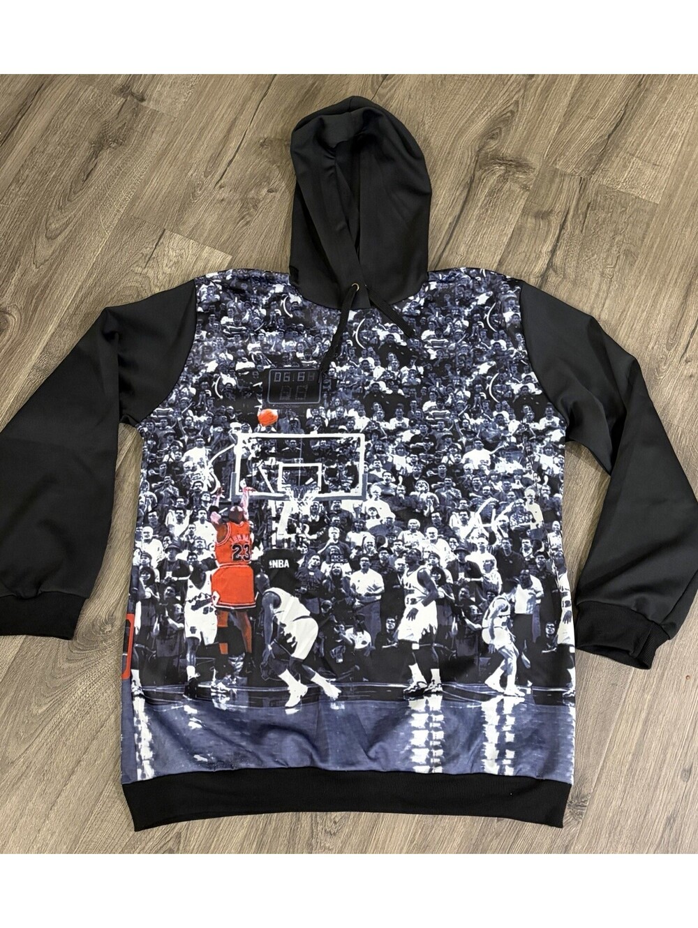 Michael Jordan Graphic Hoodie with Iconic Dunk Print “The Last Shot” Size XL